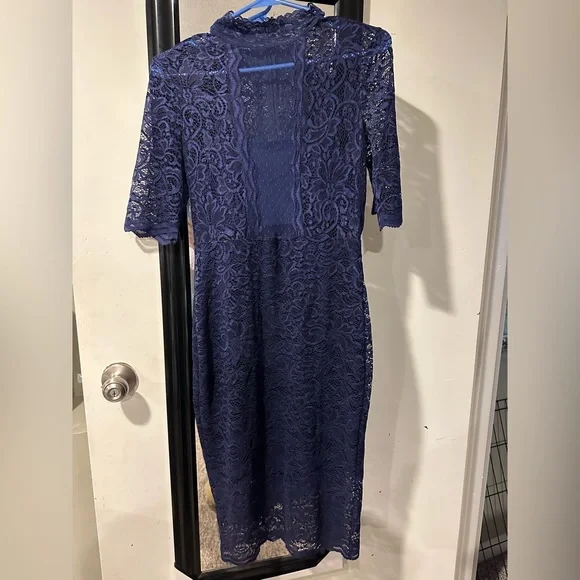 Navy blue express midi lace dress! Gently used.
